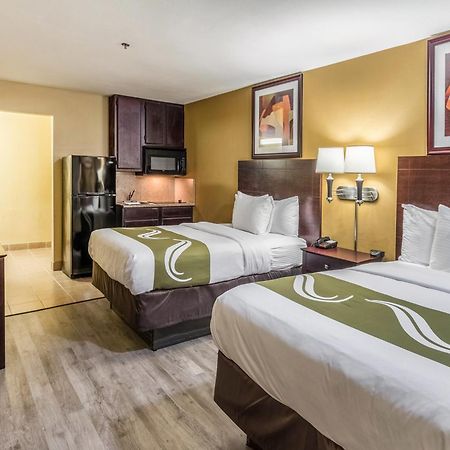 Quality Inn Corsicana Buitenkant foto