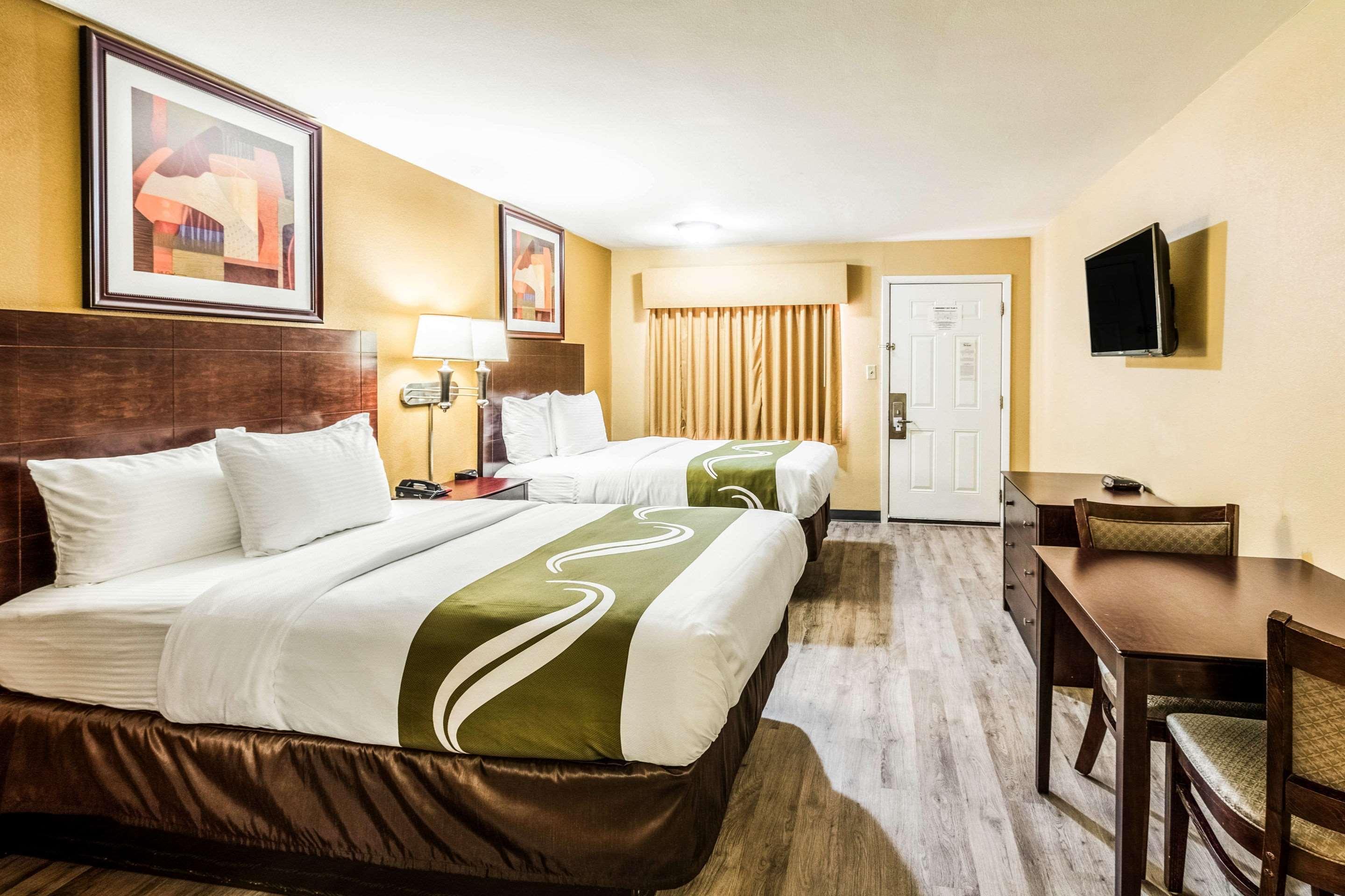 Quality Inn Corsicana Buitenkant foto