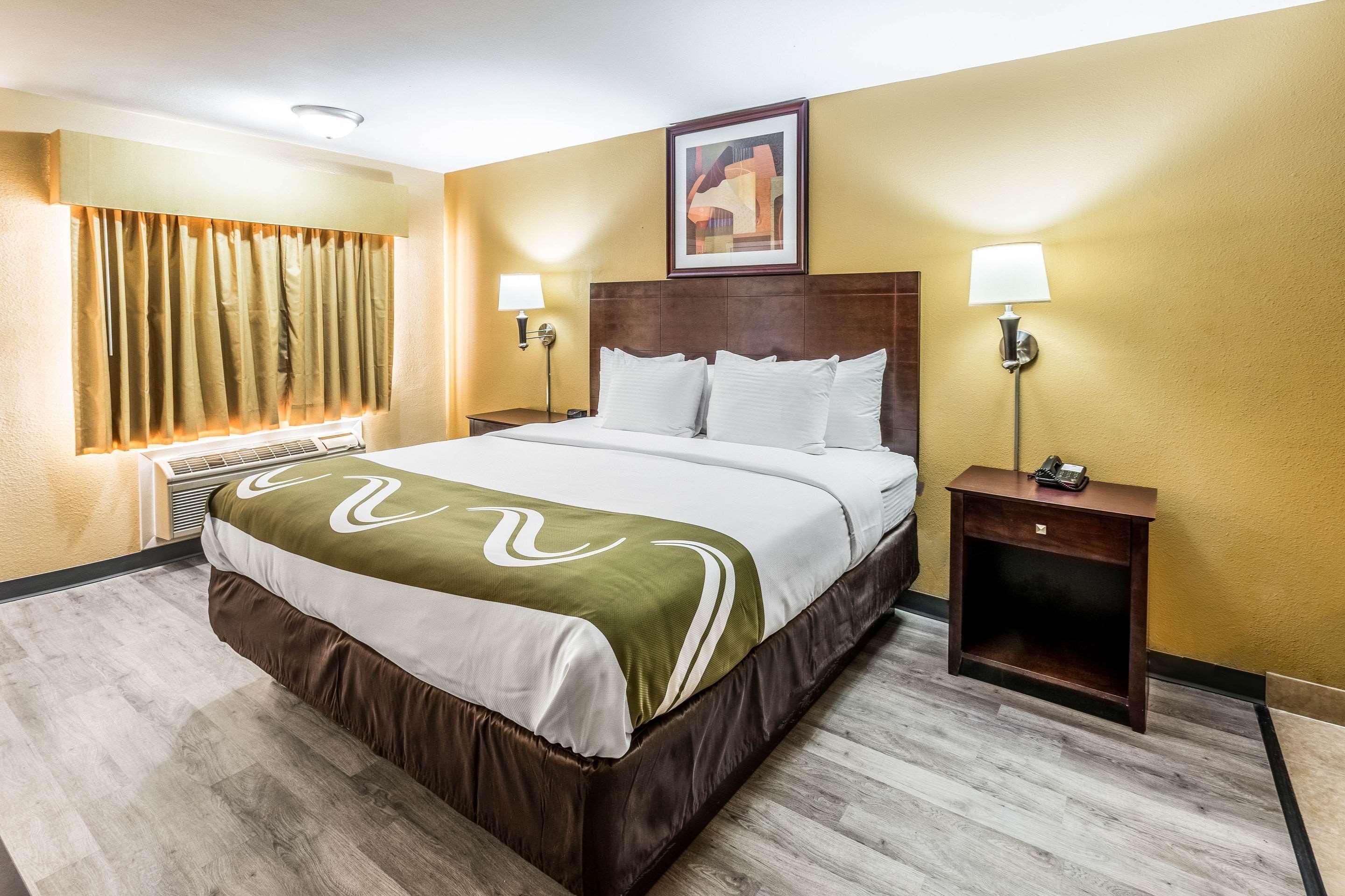 Quality Inn Corsicana Buitenkant foto