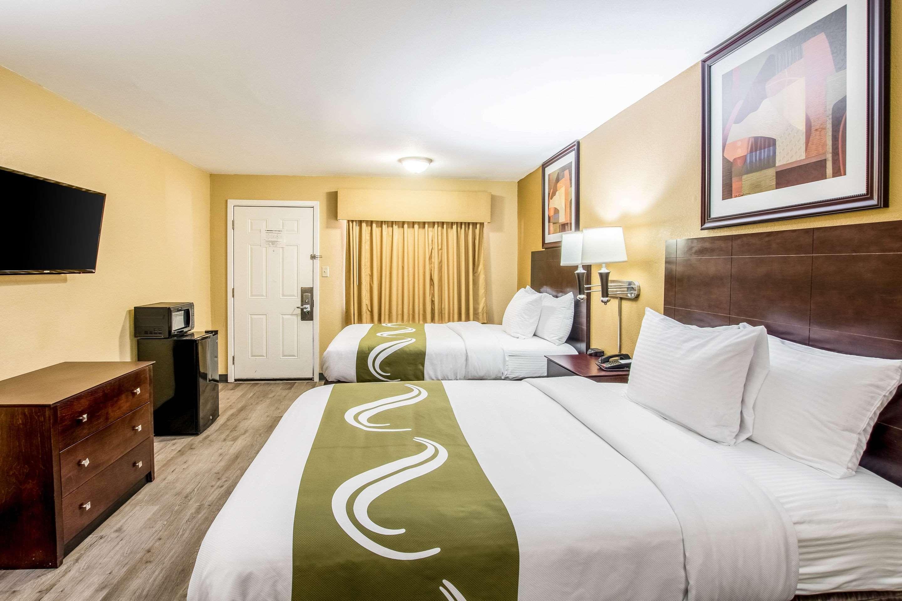 Quality Inn Corsicana Buitenkant foto